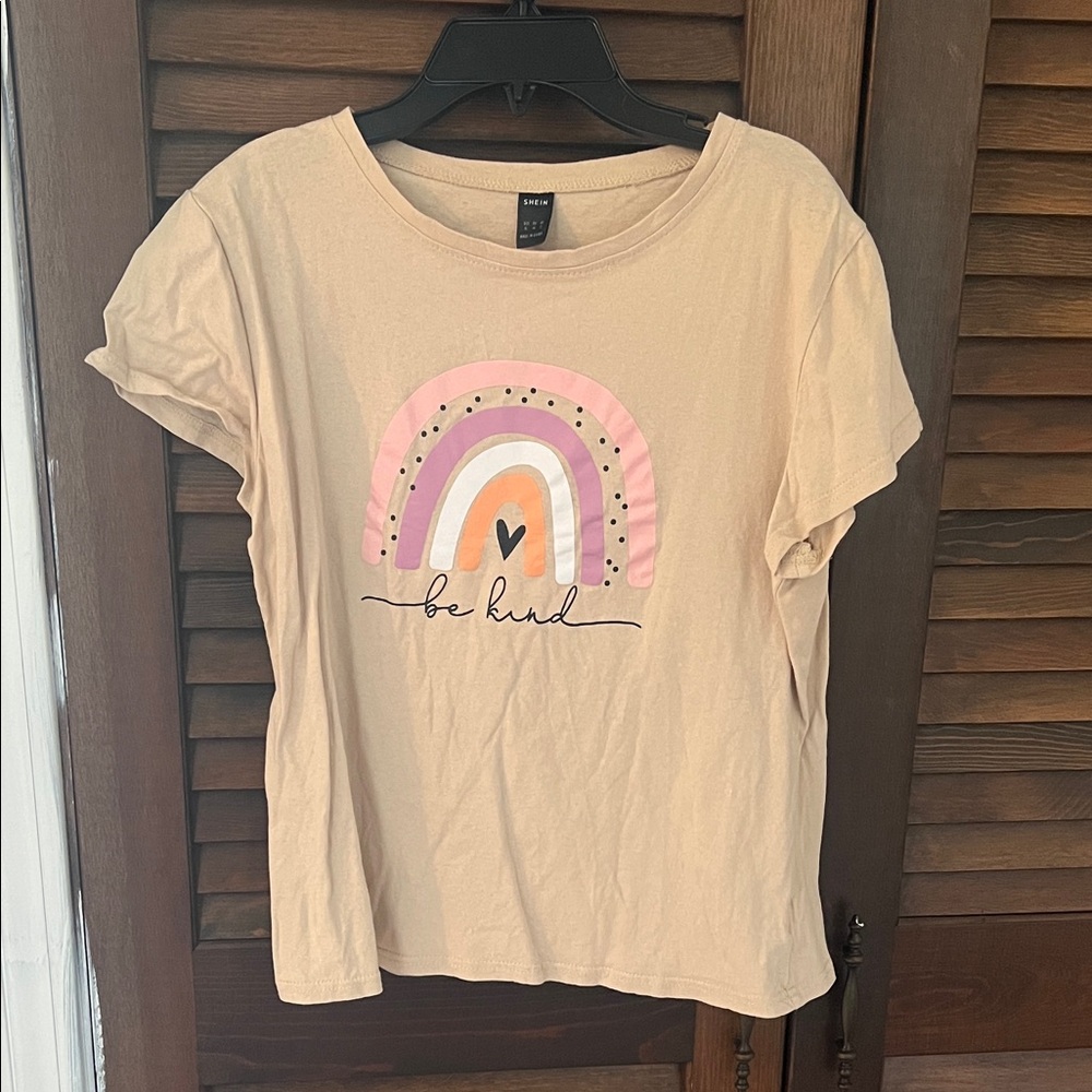 'Be Kind' Rainbow Tee - Beige Pink